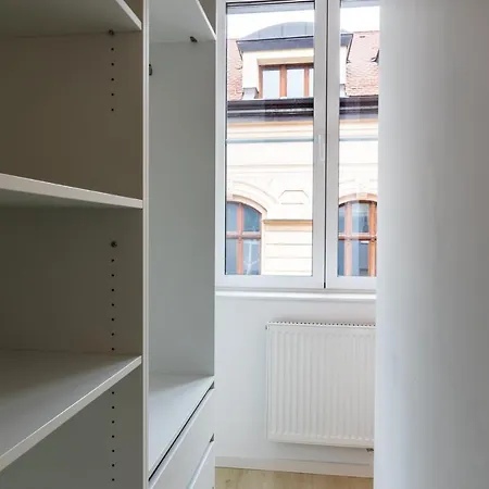 Апарт-отель Castle Free Parking Братислава