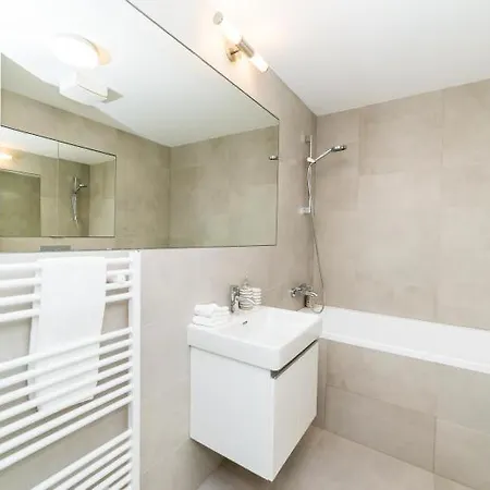 Lejlighedshotel Castle Free Parking